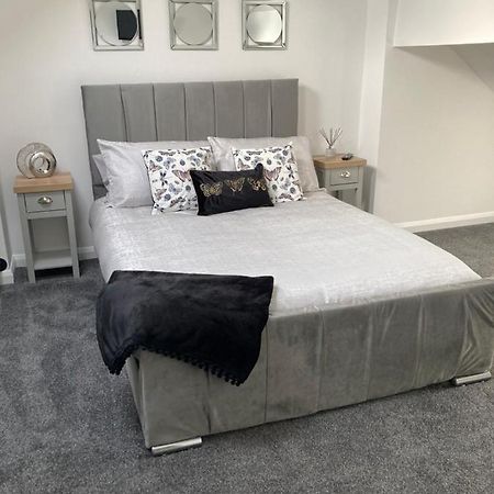 Cheshire Home Stays 克鲁 外观 照片
