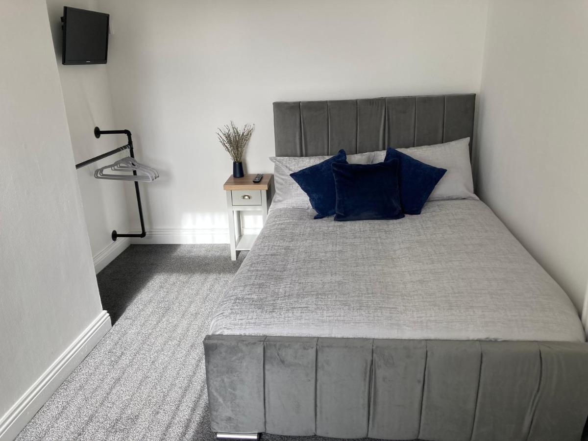 Cheshire Home Stays 克鲁 外观 照片