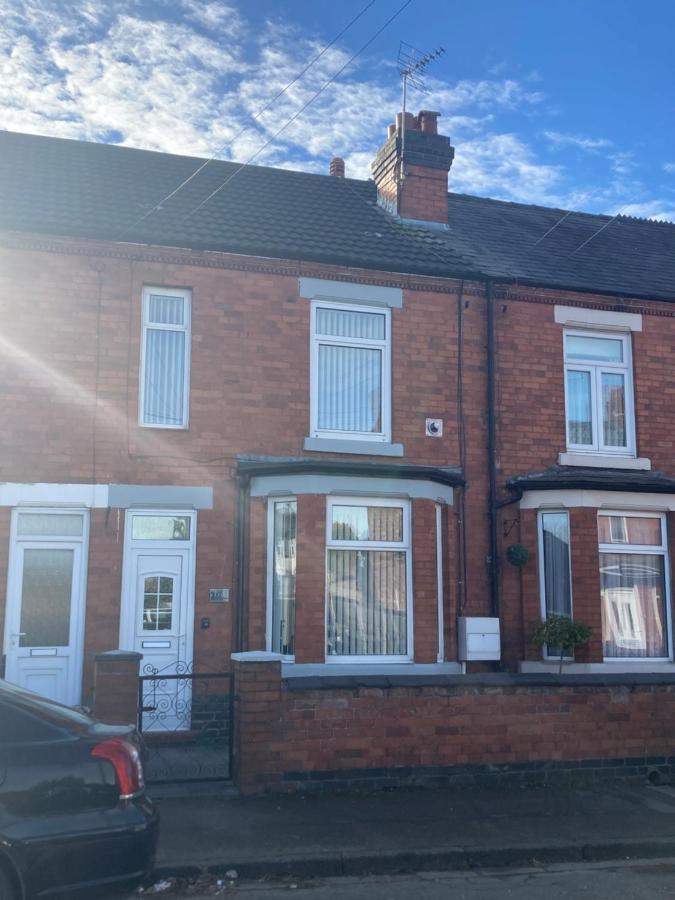 Cheshire Home Stays 克鲁 外观 照片